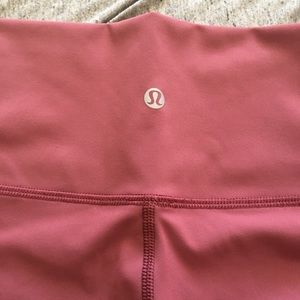Lululemon wunder under crop leggings